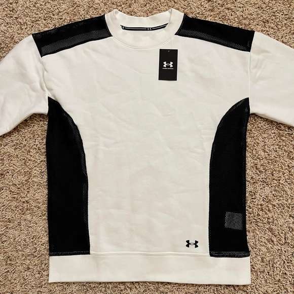 NWT Under Armour Women's Volleyball Oversized Pullover White/Black, Size S/M - Picture 4 of 10